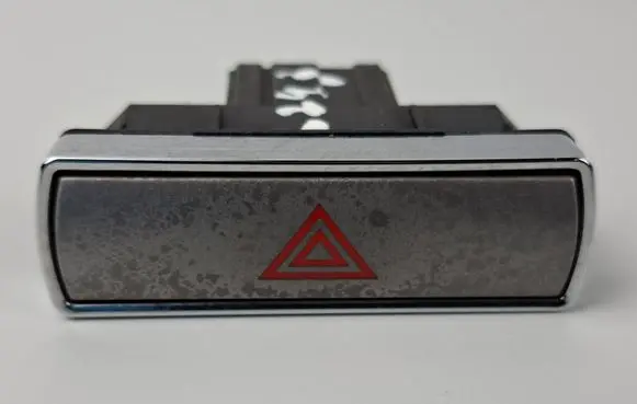 Ford Mondeo Mk III Hazard light switch 13A350AB 6H2T 29052009