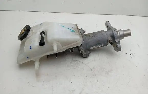 Opel Ampera Master brake cylinder 32073319