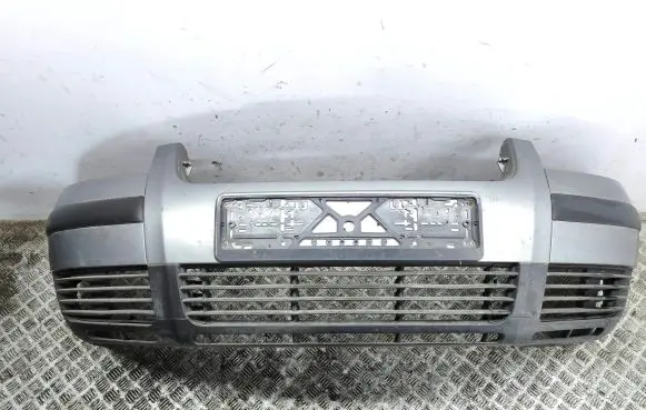 Volkswagen PASSAT B5.5 Front bumper