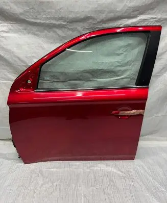 Mitsubishi Outlander Front door