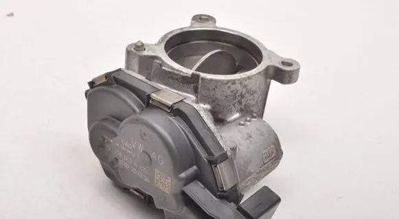 Ford Tourneo Electric throttle body valve 05L128063A