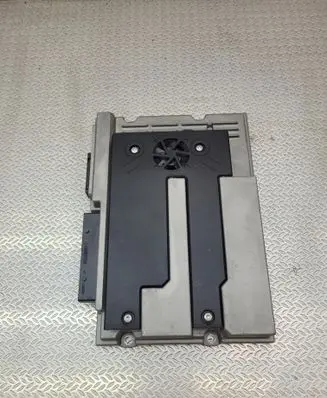 Audi A8 S8 D4 4H Sound amplifier 4H0035465B