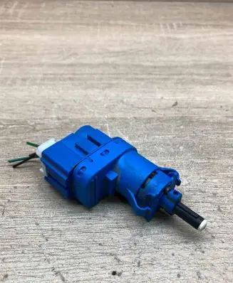 Mazda 3 I Brake pedal sensor switch BP4K