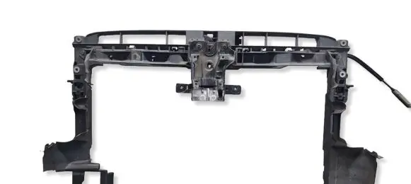 Volkswagen Golf VII Radiator support slam panel 5G0121283