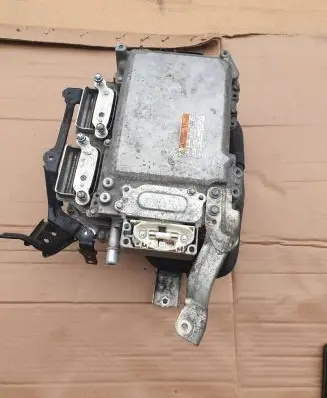 Toyota RAV 4 (XA40) Voltage converter inverter G927078010 07U250338 G920042010