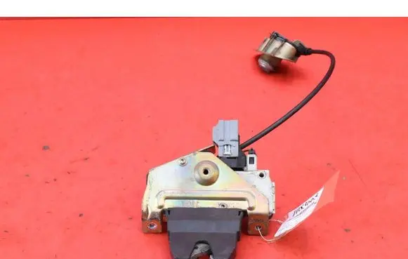 Volvo S60 Tailgate/trunk/boot lock/catch/latch 8652398