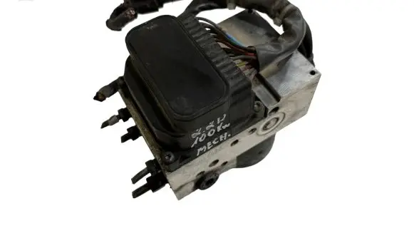 Nissan X-Trail T30 ABS Pump 476008H710