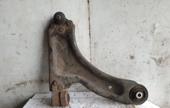 Opel Tigra B Front lower control arm/wishbone