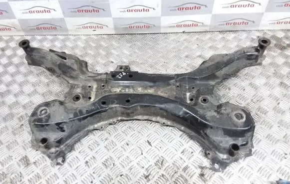 Toyota RAV 4 (XA40) Front subframe