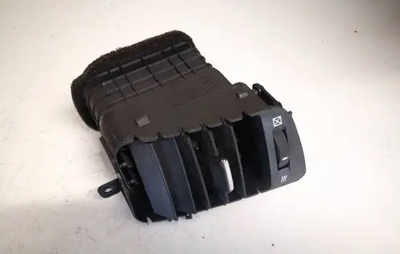 Dash center air vent grill
