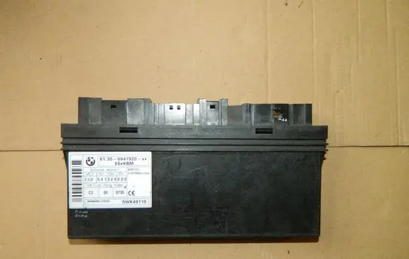 BMW 5 E60 E61 Central body control module 6947920