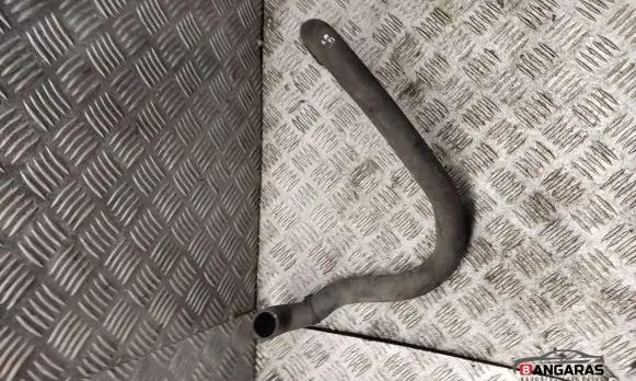 Volkswagen PASSAT B6 Engine coolant pipe/hose