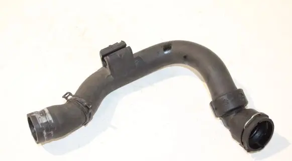 Audi A4 S4 B7 8E 8H Engine coolant pipe/hose 8E0121101C