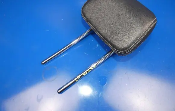 Mercedes-Benz GLC X253 C253 Rear seat headrest 