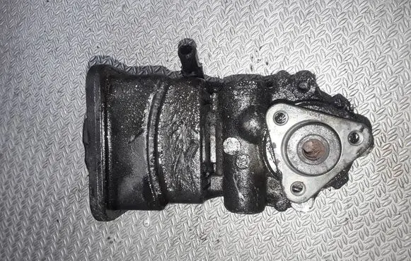 BMW 5 E39 Power steering pump