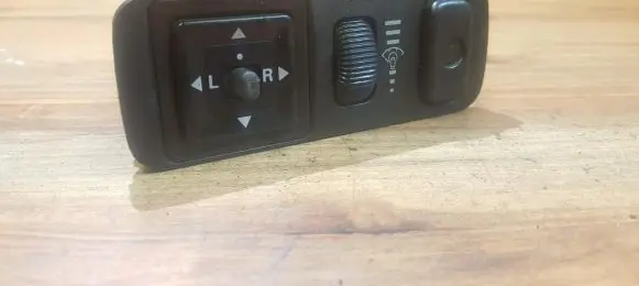 Mitsubishi Galant Wing mirror switch