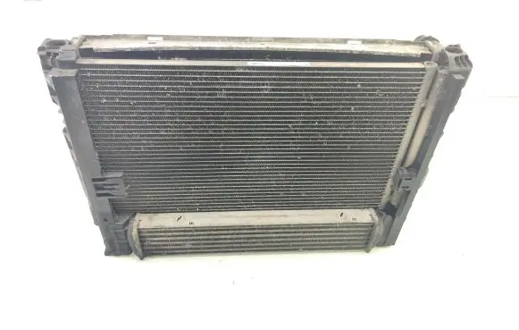BMW 3 E90 E91 Radiator set 9229021 6316420