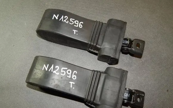 Audi A6 S6 C7 4G Rear door check strap stopper 4G0839249B