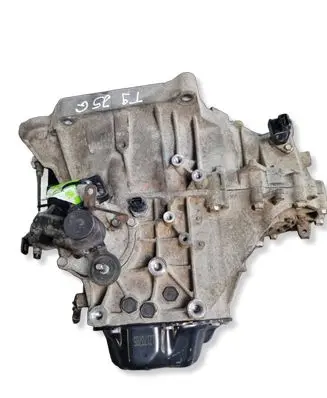 Hyundai i30 Manual 5 speed gearbox T9J5G