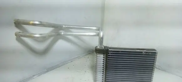 Ford C-MAX II Heater blower radiator