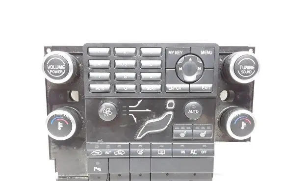 Volvo V70 Climate control unit 30782281