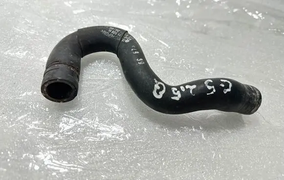 Audi A6 S6 C5 4B Engine coolant pipe/hose 8D0121109H
