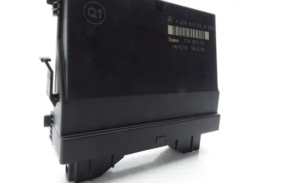 Mercedes-Benz CLK A209 C209 Central body control module A2098205926