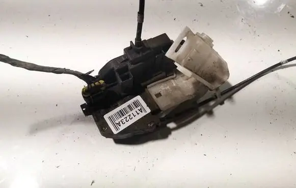 KIA Ceed Rear door lock 