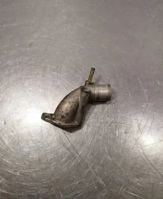Nissan Navara D40 Engine coolant pipe/hose
