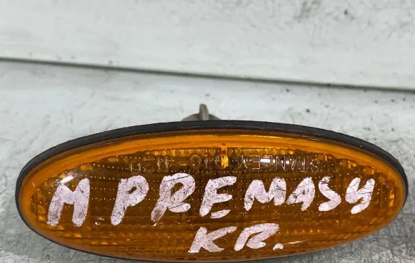 Mazda Premacy Front fender indicator light