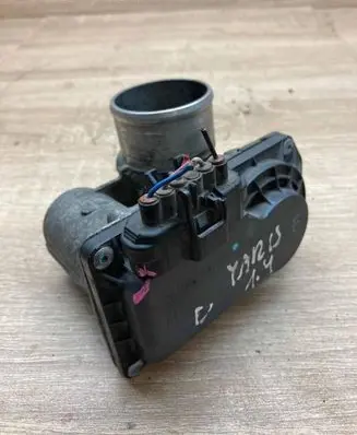 Toyota Auris 150 Throttle valve 261000N030 WITHPLUG