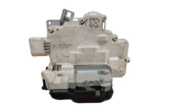Audi A6 S6 C6 4F Rear door lock 4F0839015A