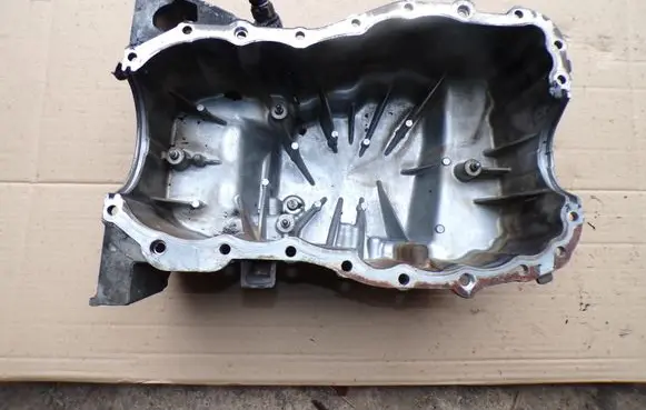 Renault Clio III Oil sump 8200318813
