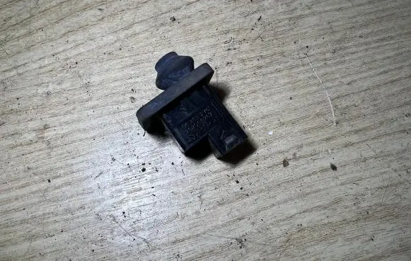 Chevrolet Spark Bonnet alarm switch sensor 96813276 202006767