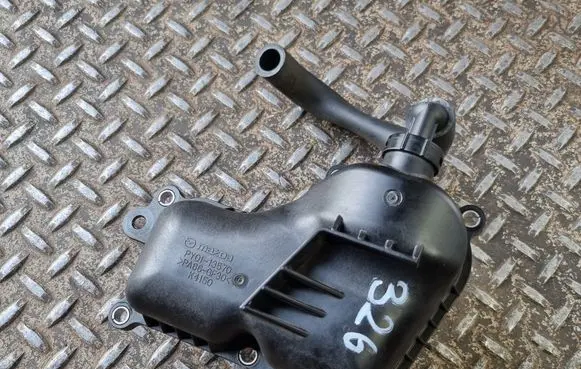Mazda CX-5 II Oil breather separator PY0113570