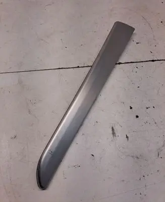 Mercedes-Benz A W169 Front door trim bar A1697271082
