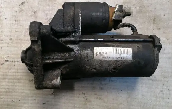 Renault Trafic II (X83) Starter motor S188984A