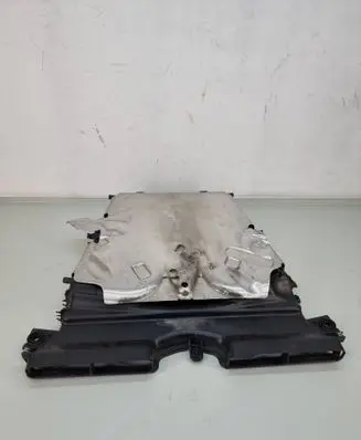 Audi SQ7 Air filter box 4M0133837M