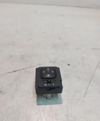 Mitsubishi Outlander Wing mirror switch 183570