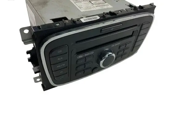 Ford Focus Radio/CD/DVD/GPS head unit VP6M2F18C821AG