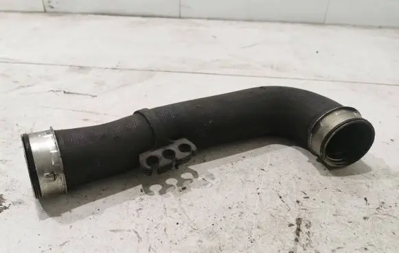 Volkswagen Golf V Intercooler hose/pipe
