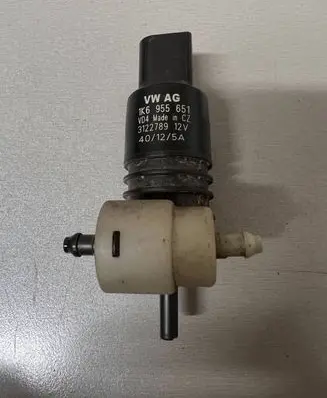 Audi A3 S3 A3 Sportback 8P Windscreen/windshield washer pump 1K6955651 3122789