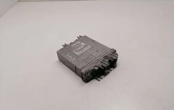 Audi A4 S4 B5 8D Engine control unit/module 028906021GM 0281001658 28SA3362