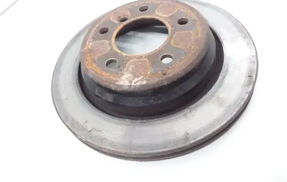 BMW 5 E39 Rear brake disc