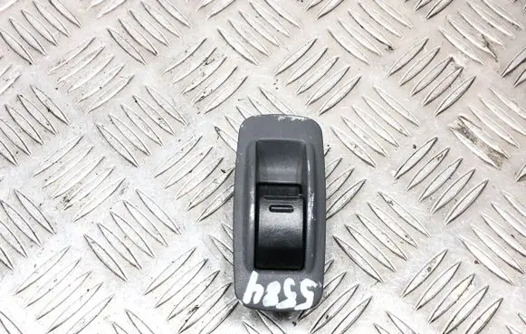 Toyota RAV 4 (XA20) Electric window control switch