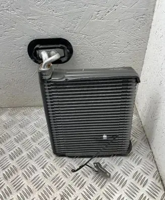 Nissan Qashqai Air conditioning (A/C) radiator (interior) 