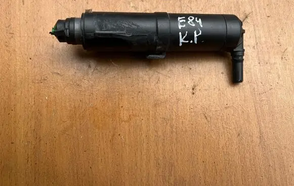 BMW X1 E84 Headlight washer spray nozzle 7321891