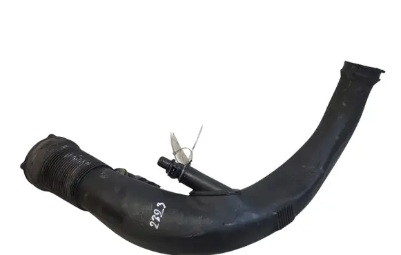Volvo V40 Intercooler hose/pipe 31325985 1048879S04