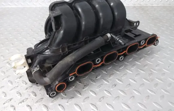 Suzuki Swift III Intake manifold 1311081PA0