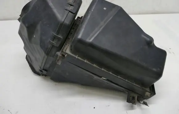 Nissan Murano Z50 Air filter box 9Y501